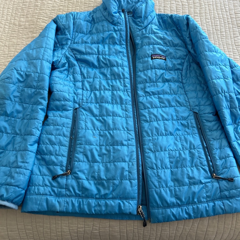 Patagonia Women's Blue Quilted Jacket